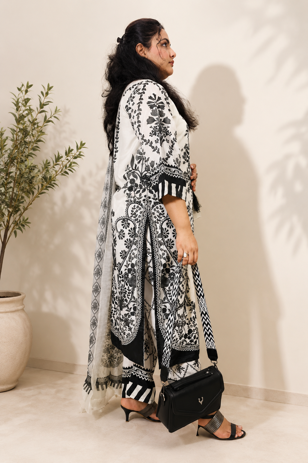 Noir Bloom Printed 3-Piece Lawn Suit – Black & White